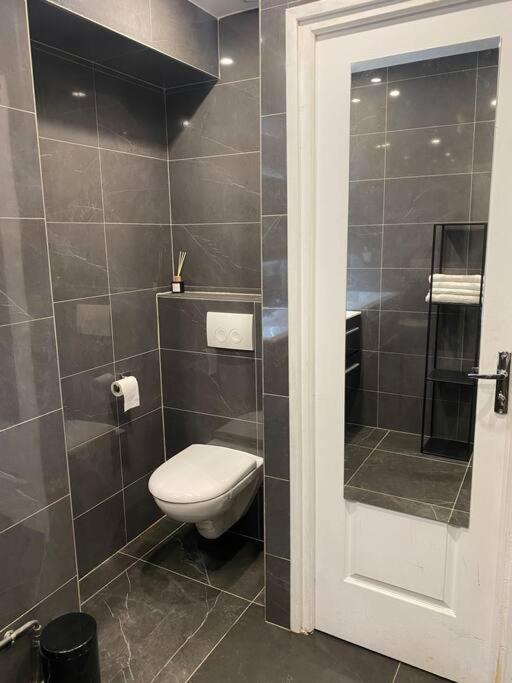 פריז Superbe Appartement Batignolles מראה חיצוני תמונה